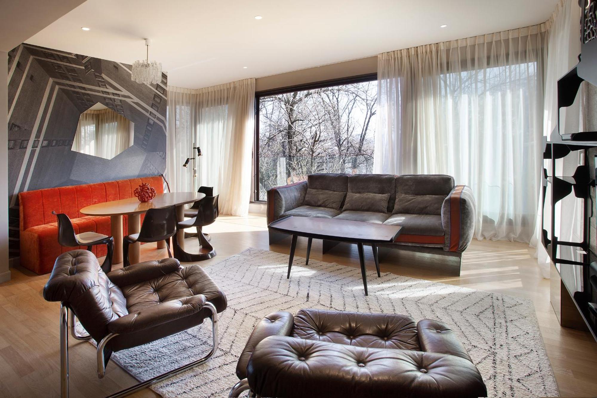 Room12 House Bukares Bagian luar foto