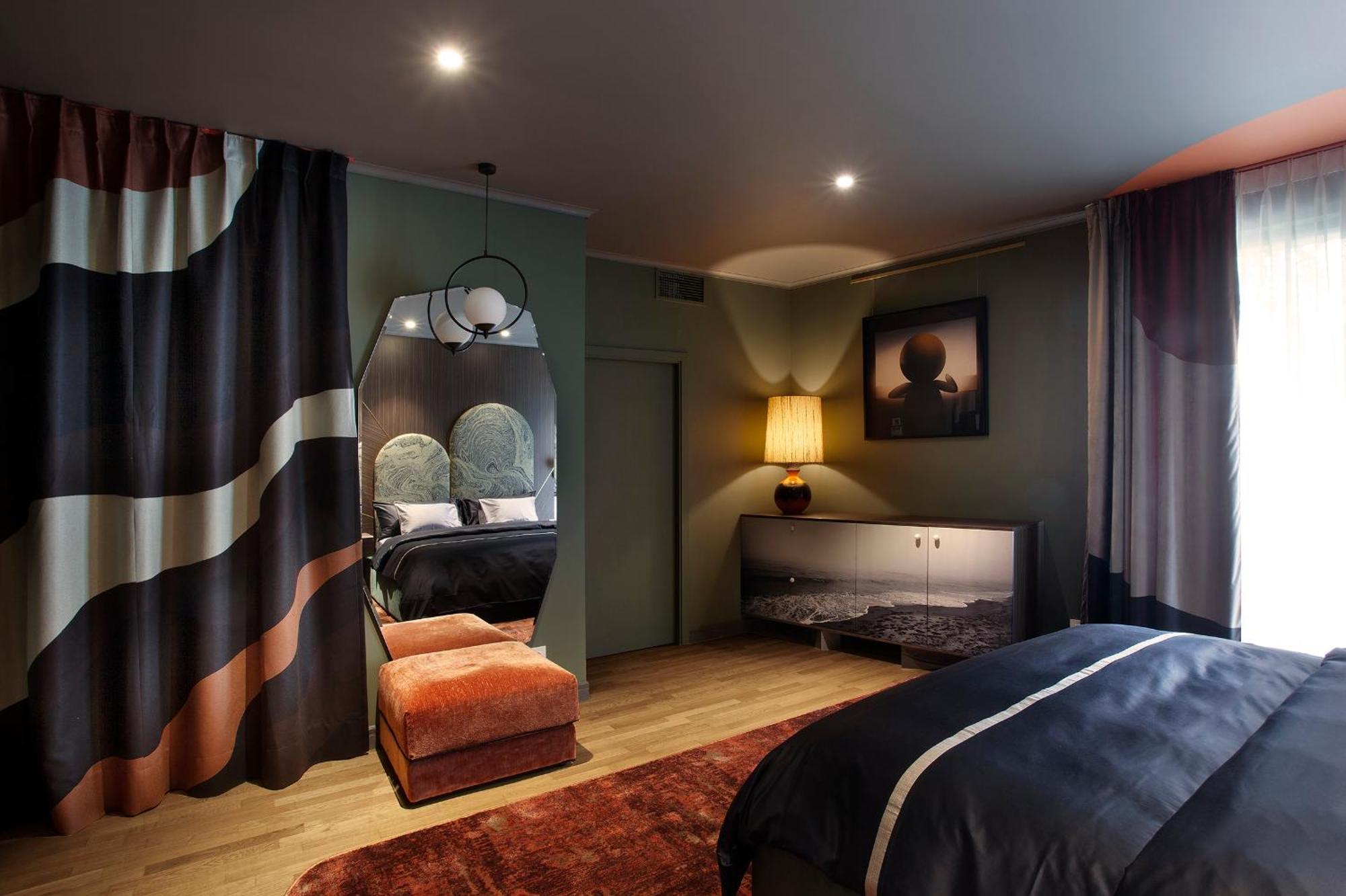 Room12 House Bukares Bagian luar foto
