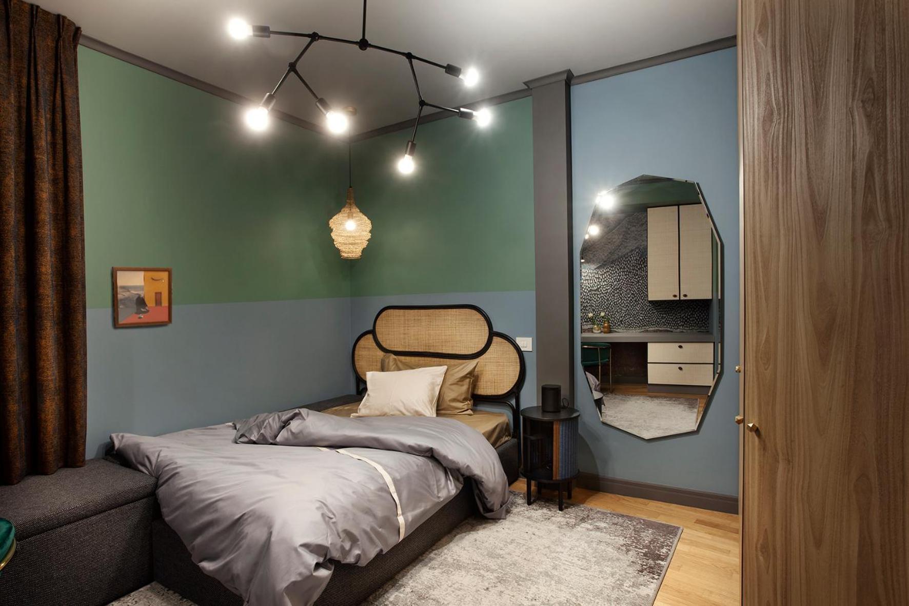 Room12 House Bukares Bagian luar foto